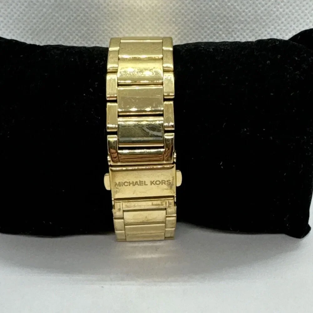 Michael Kors Parker MK5354 Women Stainless Steel Analog Dial Quartz Watch JNA405